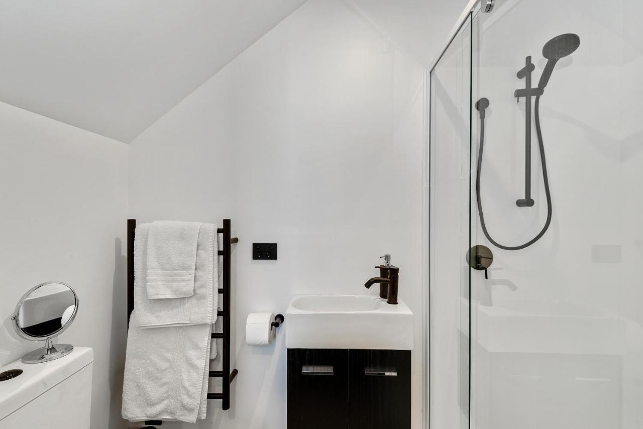 Derby Street Guesthouse Gaystay B&B Christchurch Bagian luar foto